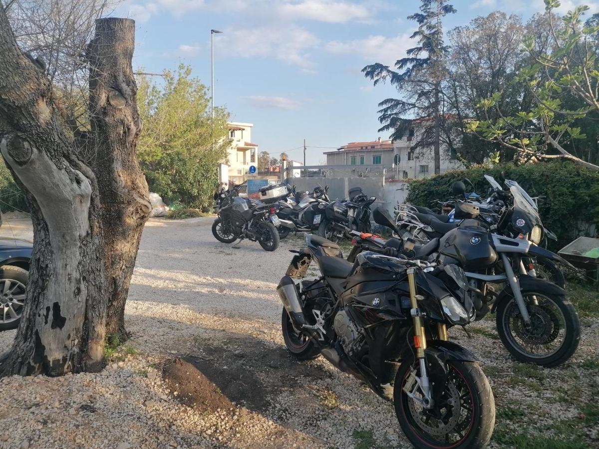S'ortale Con Parcheggio Interno E Ristorante All'aperto Hotel