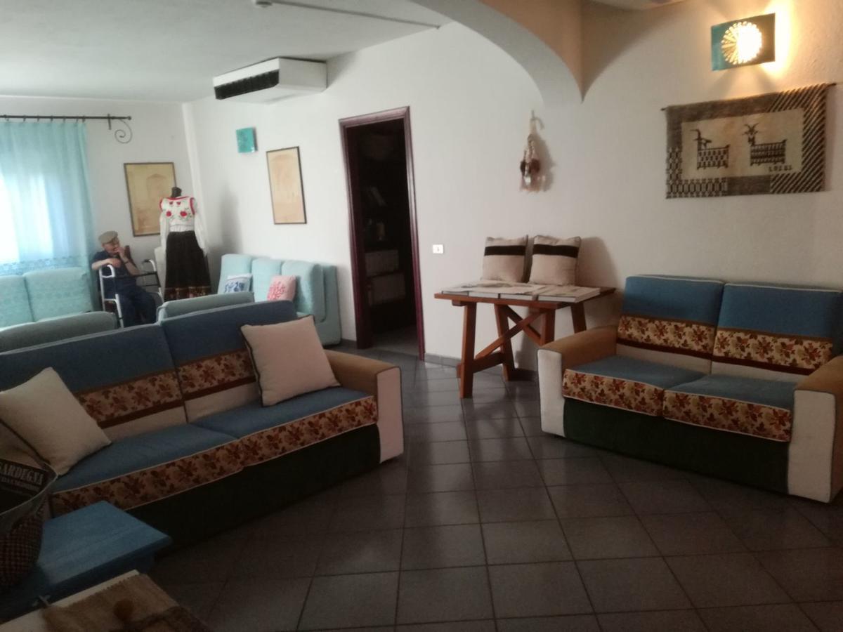 S'ortale Con Parcheggio Interno E Ristorante All'aperto 3* Orosei
