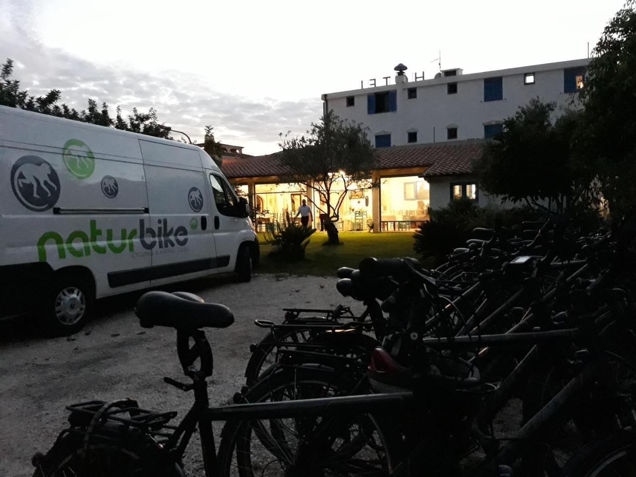 S'ortale Con Parcheggio Interno E Ristorante All'aperto 3*