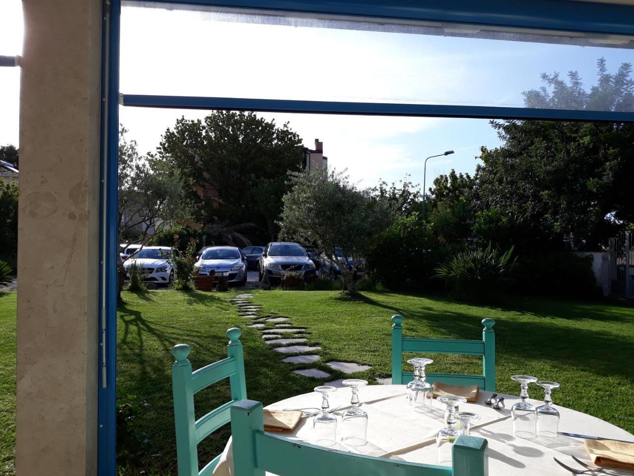 Hotel S'ortale Con Parcheggio Interno E Ristorante All'aperto Orosei
