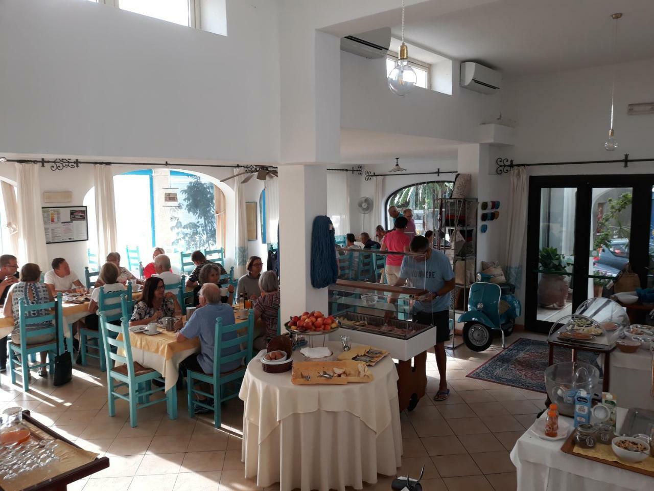 S'ortale Con Parcheggio Interno E Ristorante All'aperto Hotel 3*