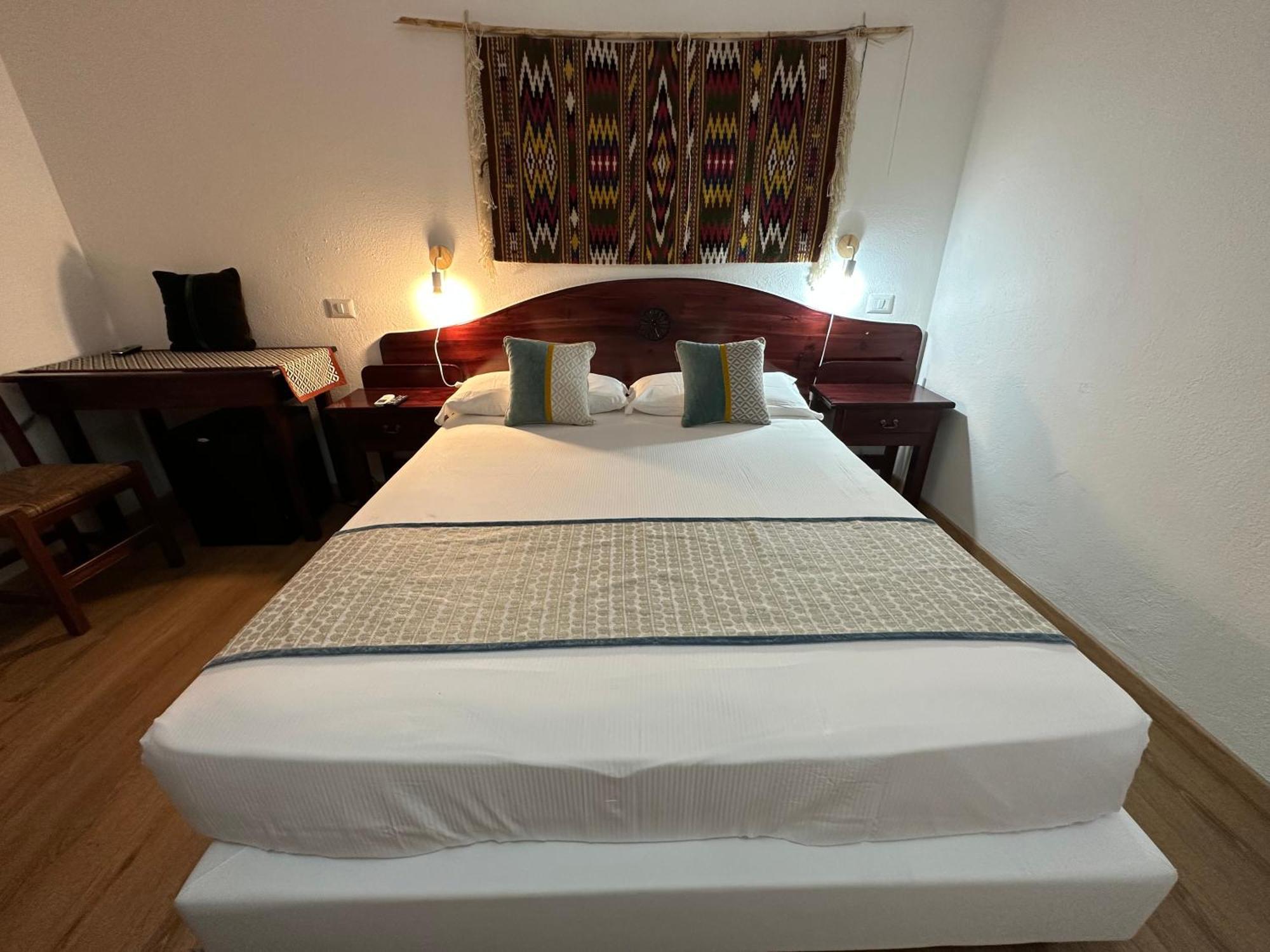 Hotel S'ortale Con Parcheggio Interno E Ristorante All'aperto 3*